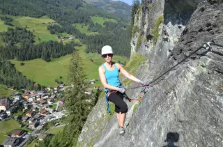 klettersteig-huettschlagerwand-berggesund-klein