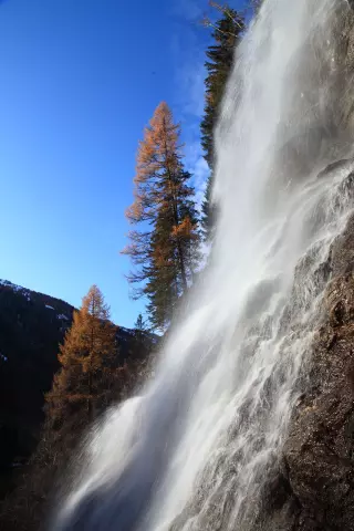 kreealmen-wasserfall-herbst